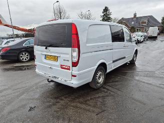 krockskadad bil bedrijf Mercedes Vito 110 CDi DC 2011/4