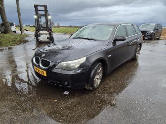 BMW 5-serie 525i Touring picture 3