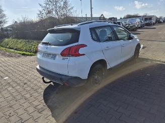 Uttjänta bilar auto Peugeot 2008 1.2 2015/11