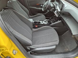 Peugeot 208 e picture 10