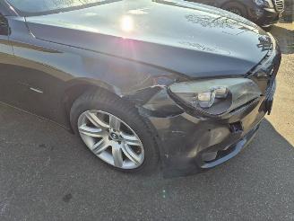 BMW 7-serie 750i picture 5