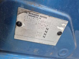 Mitsubishi Space-star 1.0 12v picture 6