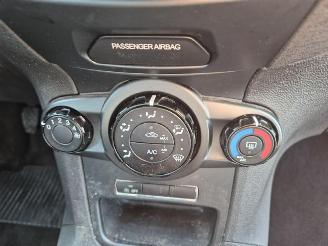 Ford Fiesta 1.0 EcoBoost picture 6