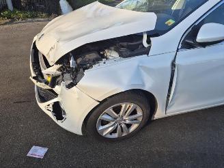 Peugeot 308 SW 1.2 12v picture 11