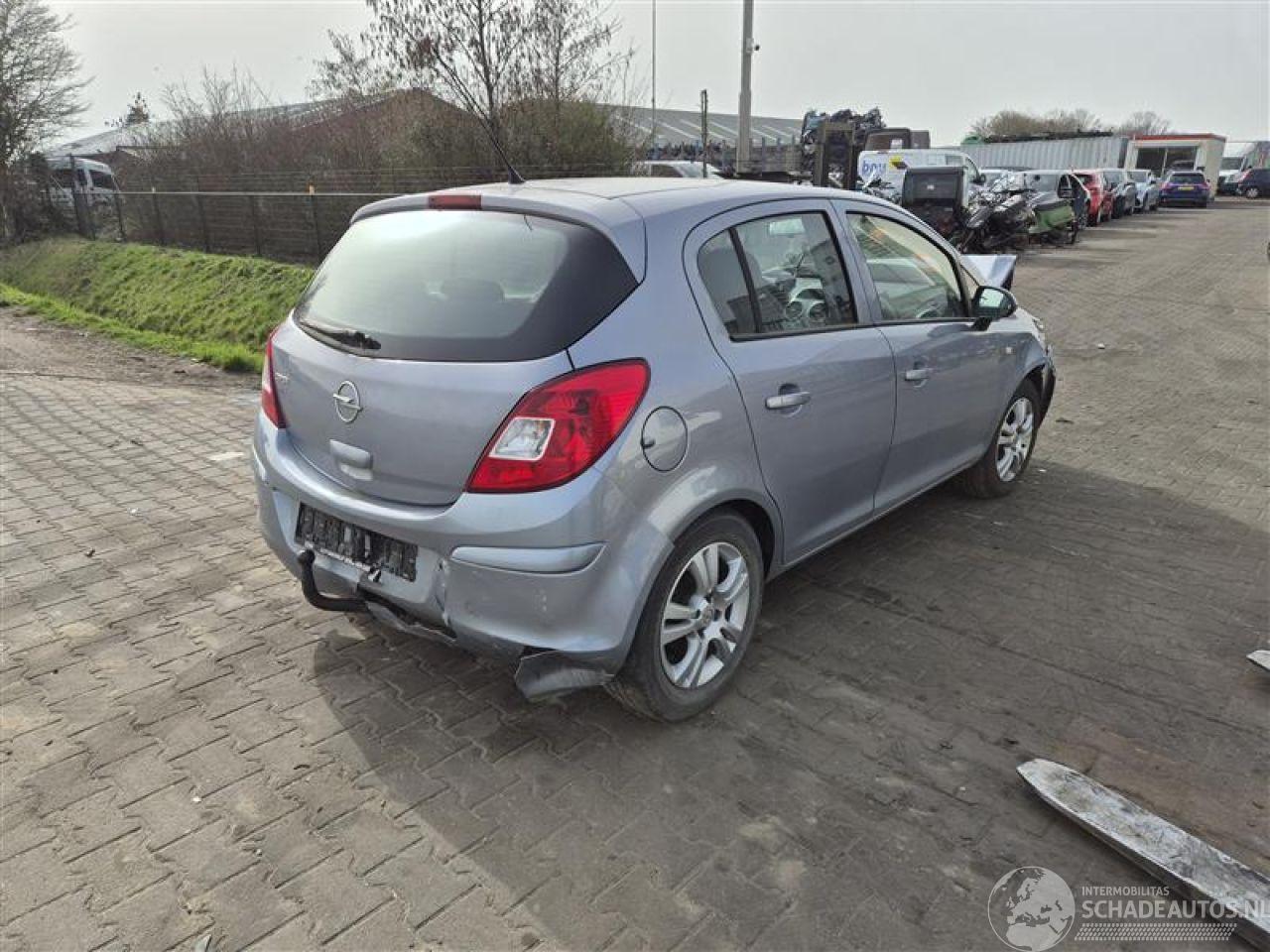 Opel Corsa 1.2 16v