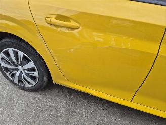 Peugeot 208 1.2 Vti picture 5