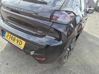 Peugeot 208 e picture 6