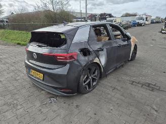 Dezmembrări autoturisme Volkswagen ID.3  2020/12