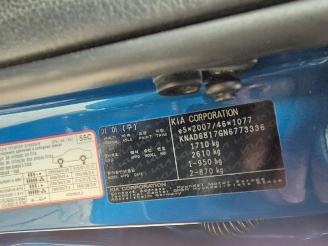 Kia Stonic 1.0 Hybrid picture 8