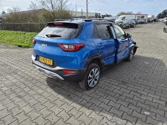 rozbiórka samochody osobowe Kia Stonic 1.0 Hybrid 2023/2