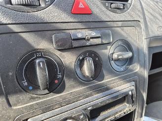 Volkswagen Caddy 1.9 TDi picture 7