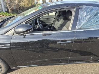 Renault Mégane Estate 1.2 Energy TCe picture 7