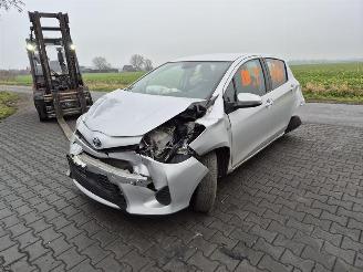 Toyota Yaris 1.5 Hybrid picture 3