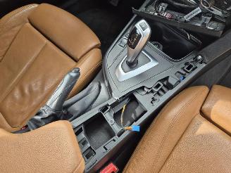 BMW 3-serie 318i Touring picture 6