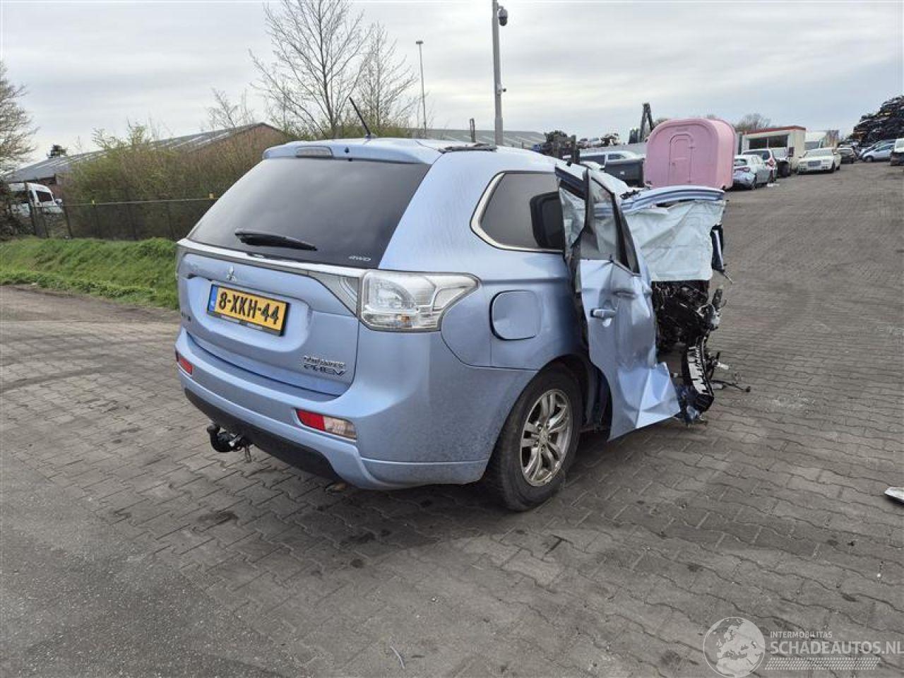 Mitsubishi Outlander 2.0 PHEV