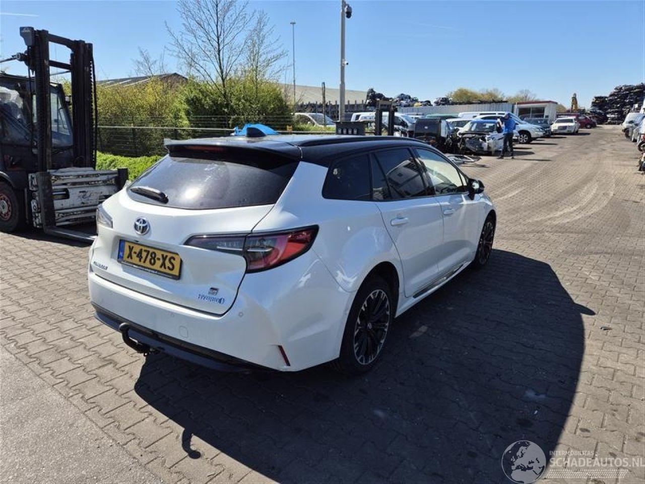 Toyota Corolla Touring 1.8 Hybrid