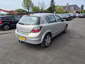skadebil auto Opel Astra SW 1.6 16v 2010/6