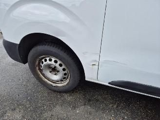 Peugeot Expert 2.0 BlueHDi picture 6