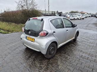 Vrakbiler auto Toyota Aygo 1.0 12v 2006/8