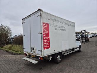 disassembly commercial vehicles Renault Master 3.0 dCi 2003/3