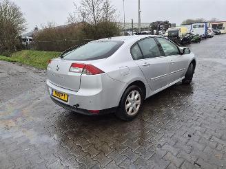 Uttjänta bilar auto Renault Laguna 2.0 2010/2