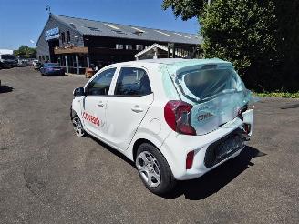 Kia Picanto 1.0 DPI picture 2