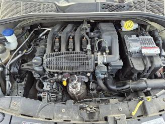 demontáž osobní automobily Citroën C4 cactus 1.2 2015/2