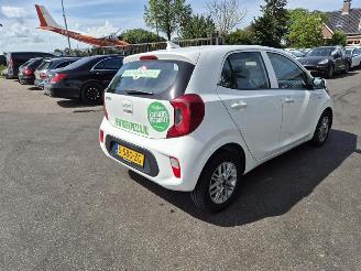skadebil auto Kia Picanto 1.0 DPi 2023/5
