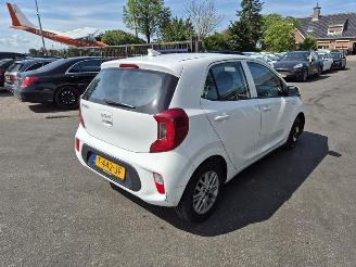 skadebil auto Kia Picanto 1.0 DPi 2023/7