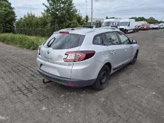demontáž osobní automobily Renault Mégane Grandtour 1.9 dCi 2011/1