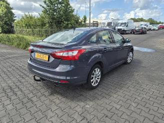  Ford Focus 1.6 EcoBoost 2011/6