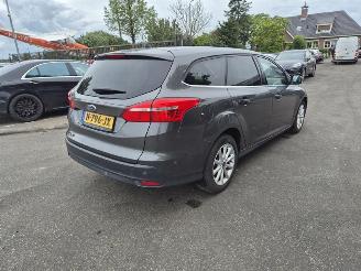 krockskadad bil auto Ford Focus 1.5 TDCi 2016/9