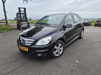 Mercedes B-klasse 180 CDi picture 3