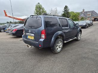 dañado vehículos comerciales Nissan Path-finder 2.5 dCi 4x4 VAN 2008/4