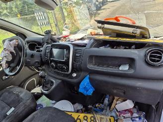 Opel Vivaro 1.6 CDTi picture 5
