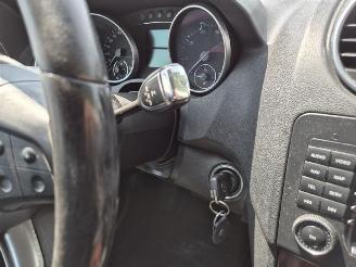Mercedes ML 350 4 matic picture 7