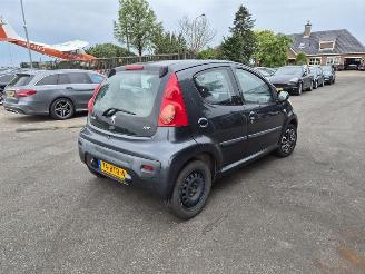 skadebil auto Peugeot 107 1.0 12v 2011/7