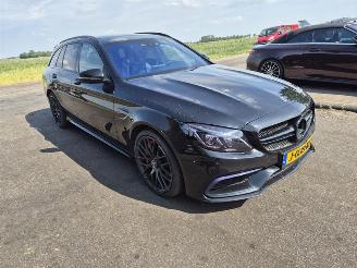 Mercedes C-klasse Estate C-63 AMG 4.0 V8 Biturbo picture 4