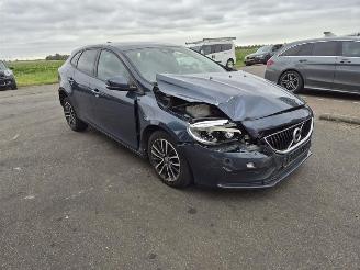 Volvo V-40 D2 picture 4