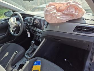 Volkswagen Polo 1.0 MPi picture 5