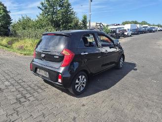 Coche siniestrado Kia Picanto 1.0 12v 2016/7