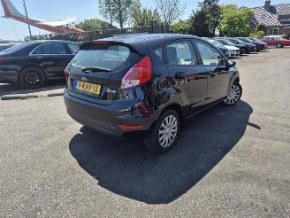 Schadeauto Ford Fiesta 1.0 Ti 2013/4