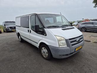 Ford Transit 2.2 TDCi Dubbelcabina picture 4