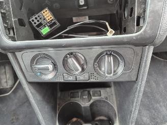 Volkswagen Polo 1.2 TDi picture 5