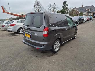 dommages fourgonnettes/vécules utilitaires Ford Transit Courier Van 1.5 EcoBlue 2022/5