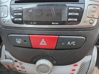 Toyota Aygo 1.0 12v picture 9