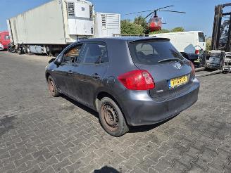 Toyota Auris 1.4 VVT picture 2