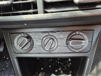 Volkswagen Polo 1.0 TSi picture 7