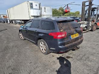 Citroën C5 Tourer 2.0 16v picture 2