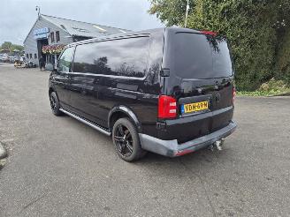 Volkswagen Transporter 2.0 TDi picture 2